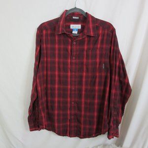 Columbia Shirt Long Sleeve Button Down Red Tartan Plaid Holiday Size Medium